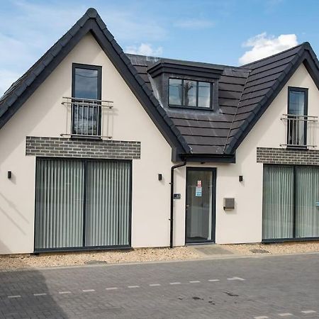 Rosey Lodge -1Bedroom Cousy Flat - Parking, Netflix, Wifi - Close To Blenheim Palace & Oxford - F5 Kidlington Esterno foto